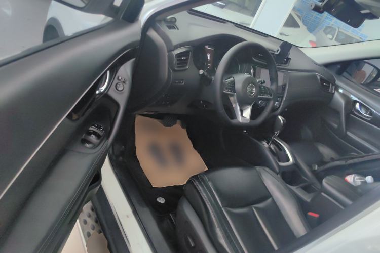 Used Nissan X-Trail 2019 2.0L CVT Smart Connect Comfort Edition 2WD
