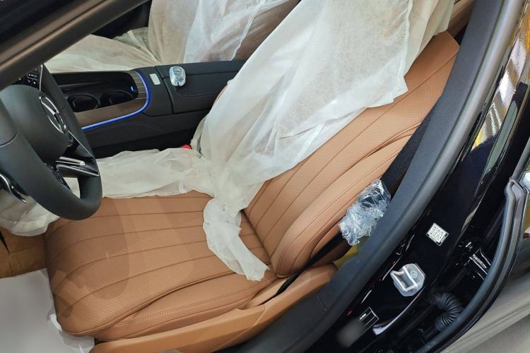 Used Mercedes-Benz E-Class 2025 Facelift E 300 L Luxury Edition
