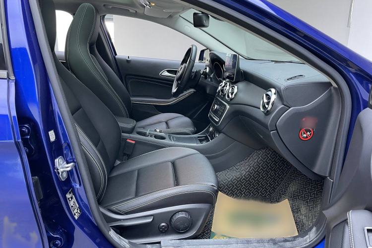 Used Mercedes-Benz GLA 2018 GLA 220 4MATIC Sport Edition
