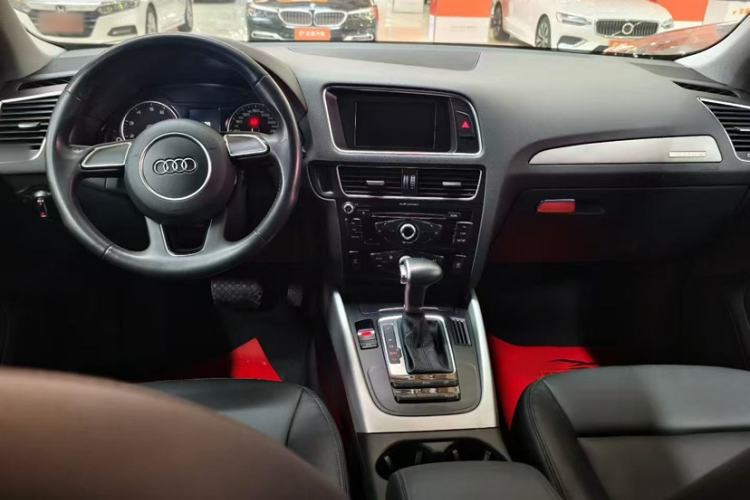 Used Audi Q5 2015 40 TFSI Trendy Edition
