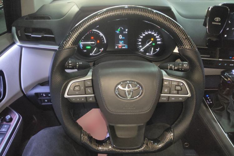 Used Toyota Sienna 2024 2.5L Hybrid Comfort Edition
