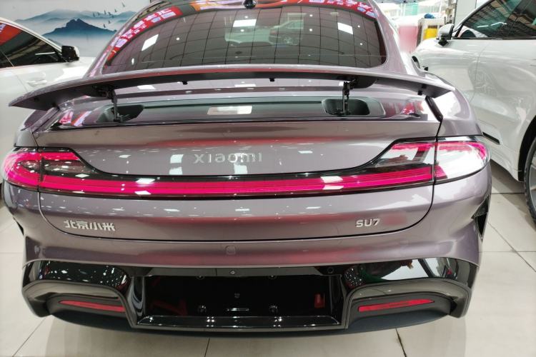 Used  SU7 2024 Four-Wheel Drive Ultra-Long Range Advanced Intelligent Driving Max Edition