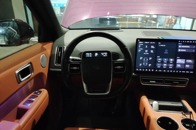 Used Li Auto L9 2022 Max model