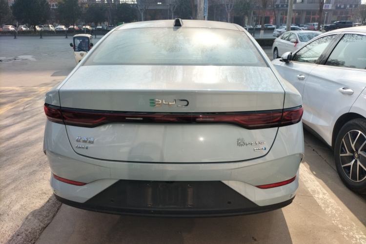 Used BYD Qin PLUS 2025 DM-i Smart Drive 55KM Beyond Model
