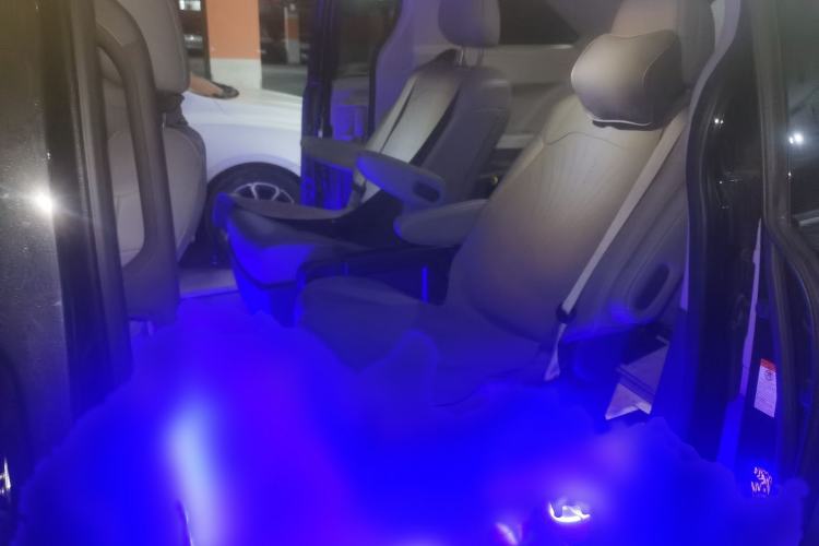 Used Toyota Granvia 2023 2.5L Hybrid Comfort Edition