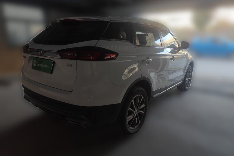 Used Geely Auto Emgrand X7 Sport 2016 1.8TD Automatic ZhiShang Model
