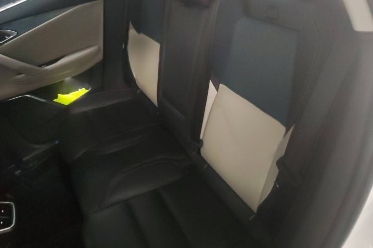 Used Lynk & Co 06 2021 1.5T Shero Pink Special Edition
