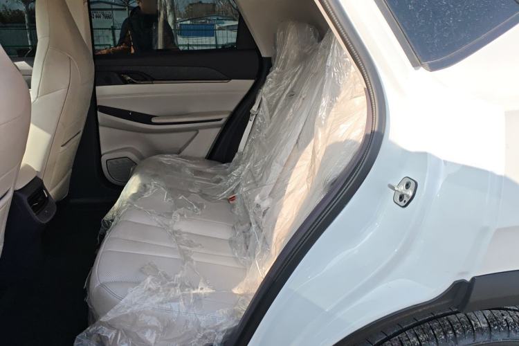 Used  06 2025 Model 520km