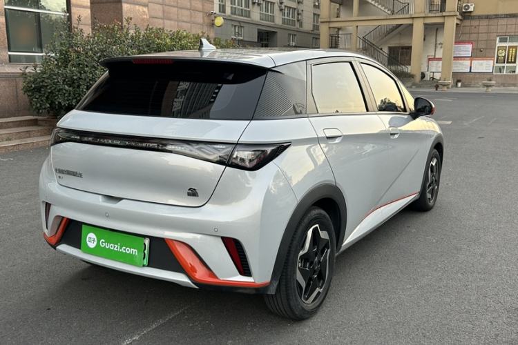 Used BYD Dolphin 2021 405 km Fashion Edition
