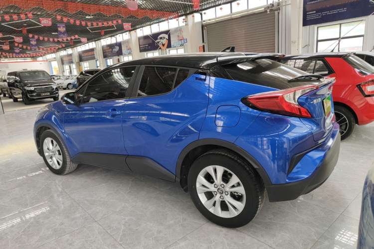 Used Toyota IZOA 2021 2.0L Enjoy Edition
