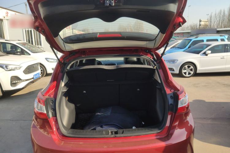 Used Nissan Tiida 2019 1.6L CVT Smart Enjoyment Version China VI Standard