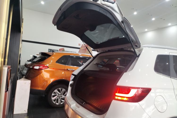 Used Bestune X40 2019 1.6L Automatic Luxury Edition China VI
