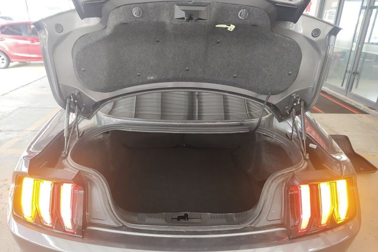 Used Ford Mustang 2021 2.3T EcoBoost
