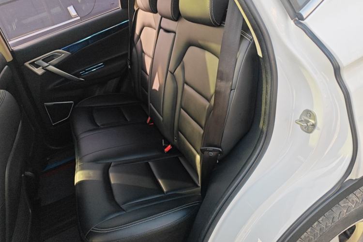 Used Geely Auto Emgrand X7 Sport 2016 1.8TD Automatic ZhiShang Model
