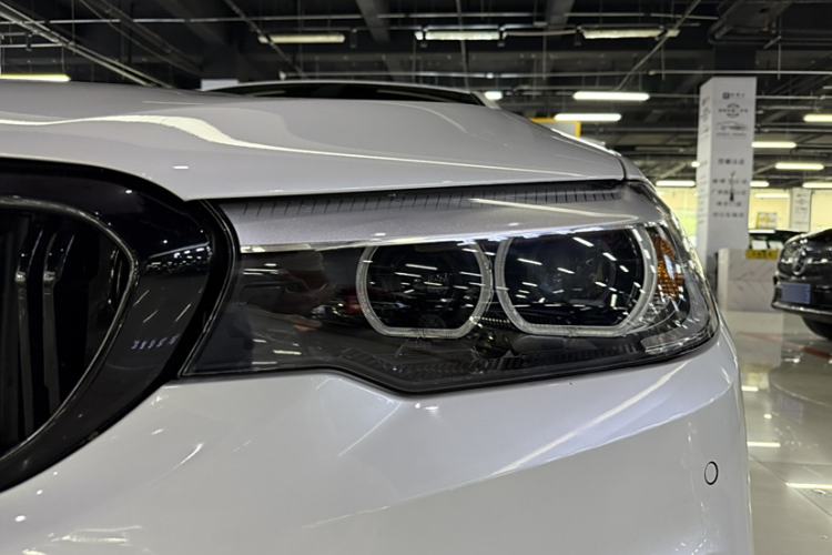 Used BMW 5 Series 2019 530Li Leading Model M Sport Package
