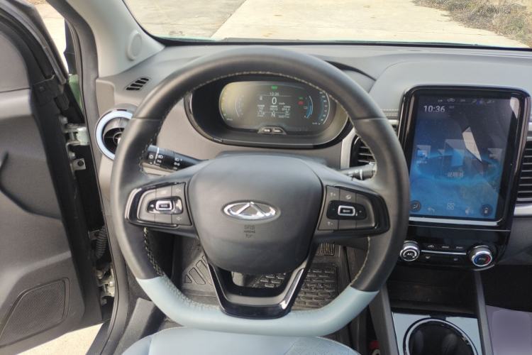 Used Chery Little Ant 2022 Sweet Pink Edition Full Sugar Version Lithium Iron Phosphate 29.2 kWh 30 kW 301 km