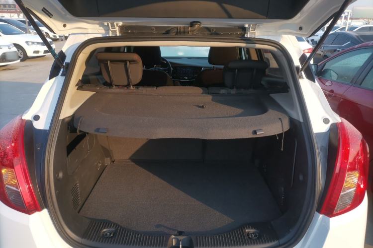 Used Buick Encore 2016 18T Automatic Two-Wheel Drive Urban Leading Edition