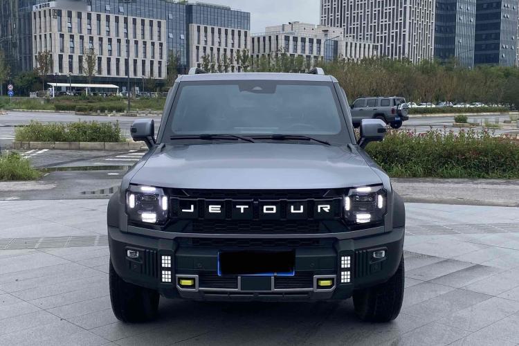 Used JETOUR Traveler 2023 2.0T All-Wheel Drive CrossPRO+
