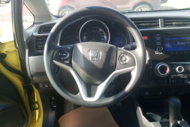 Used Honda Fit 2014 1.5L SE CVT Fashion Model