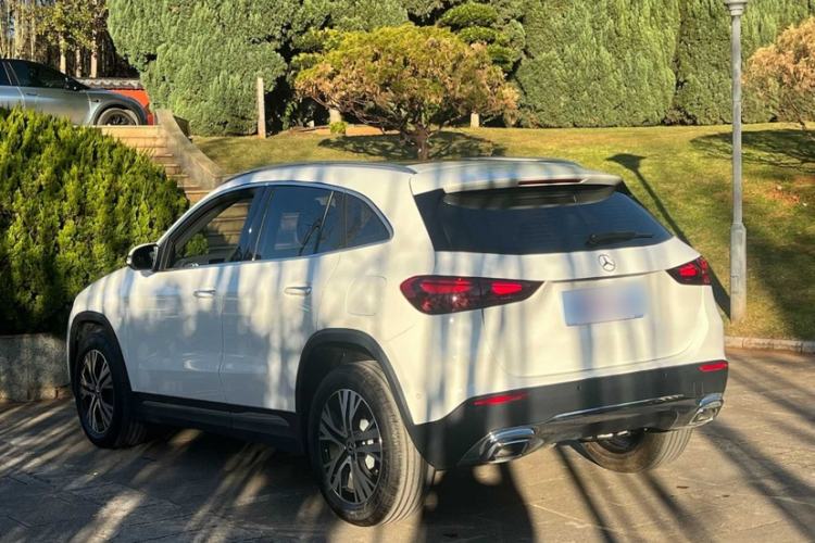 Used Mercedes-Benz GLA 2025 GLA 220
