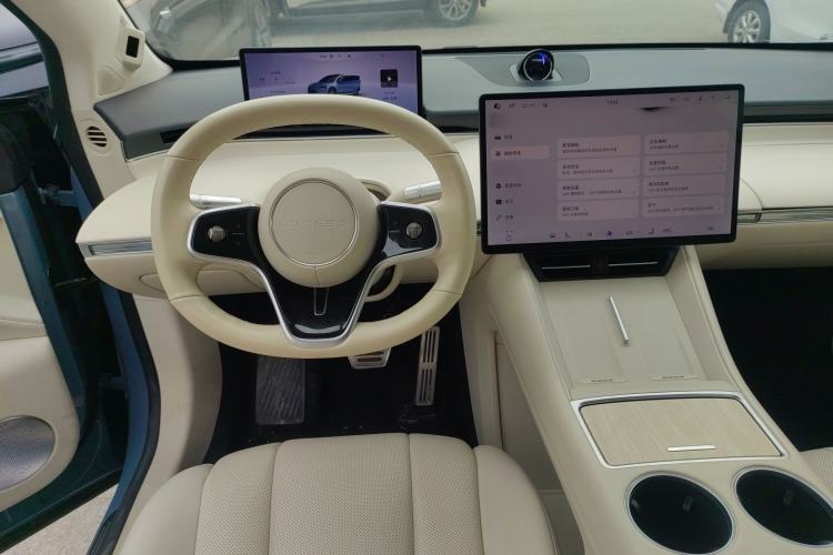 Used Hima Luxeed R7 2024 All-Electric 736 km Ultra
