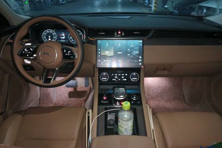 Used Jaguar XFL 2024 2.0T P250 Two-Wheel Drive Prestige Luxury Edition