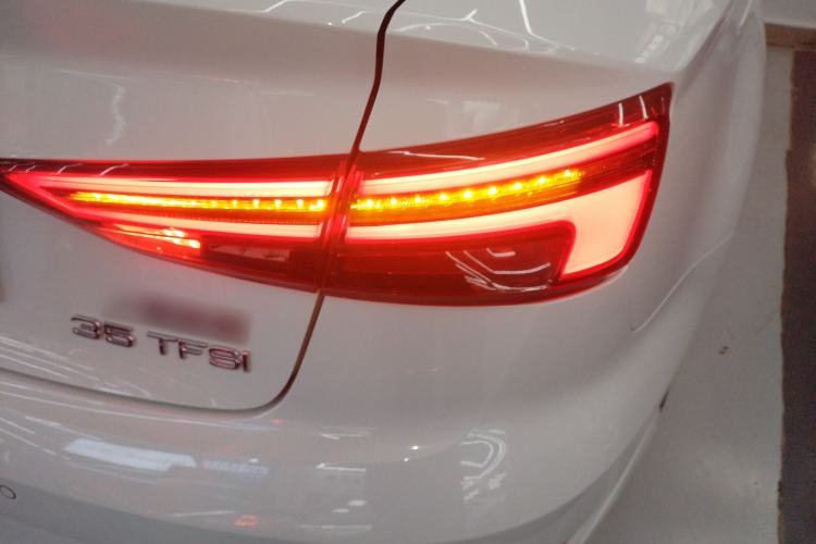 Used Audi A3 2019 Limousine 35 TFSI Fashion Edition China V standard
