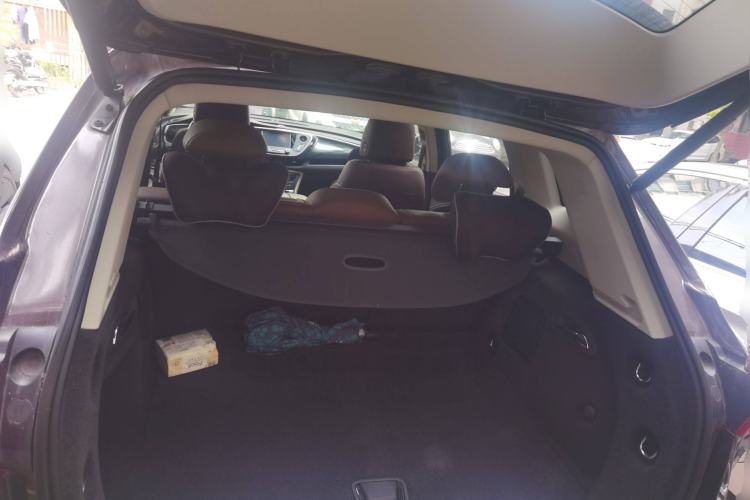 Used Buick Envision 2018 28T Four-Wheel Drive Luxury Model
