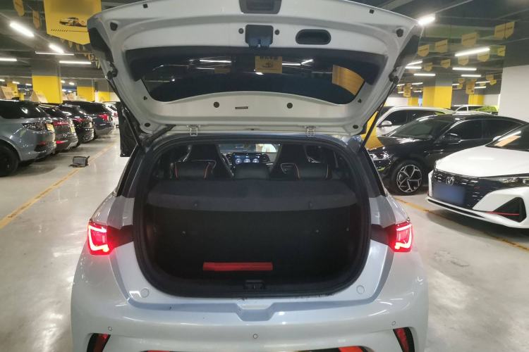 Used BYD Dolphin 2021 405 km Fashion Edition
