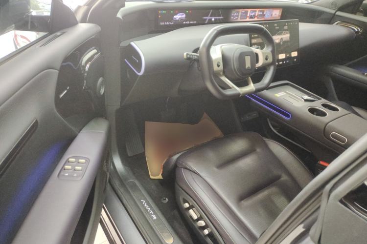 Used  07 2024 Max Extended-Range Edition
