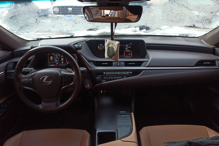 Used Lexus ES 2020 200 Excellence Edition