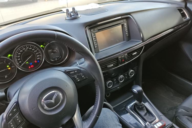 Used Mazda Atenza 2014 2.0L Blue Sky Luxury Edition
