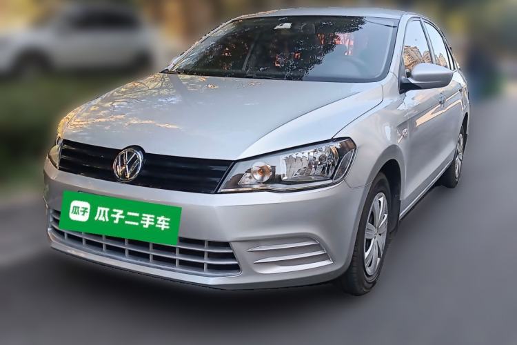 Used Volkswagen Jetta 2015 Zhuihui Edition 1.4L Manual Fashion Model
