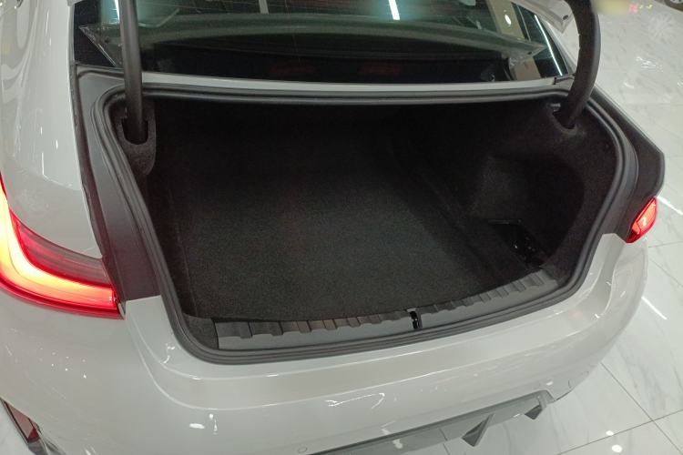 Used BMW 3 Series 2023 330Li M Sport Night Edition Package
