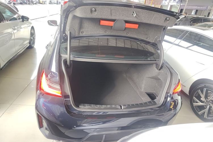 Used BMW 3 Series 2024 320Li M Sport Package
