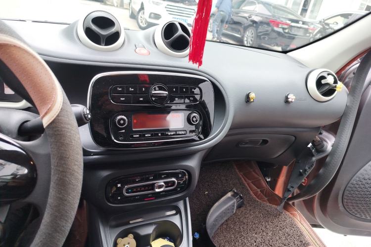 Used  forfour 2016 1.0L 52 kW Dynamic Edition