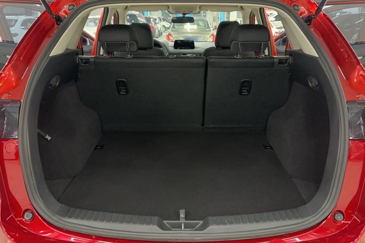 Used Mazda CX-5 2017 2.0L Automatic 2WD ZhiShang Trim China V Standard
