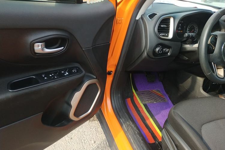 Used  Renegade 2016 1.4T Automatic Jingneng Edition
