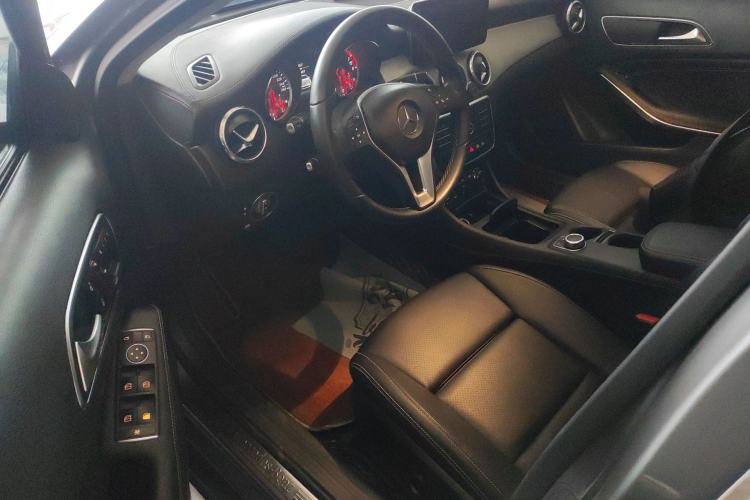 Used Mercedes-Benz GLA 2016 GLA 200 Fashion Model
