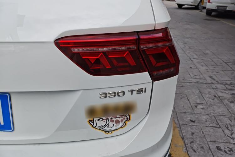 Used Volkswagen Tiguan L 2023 330TSI Automatic Two-Wheel Drive R-Line Enjoyment Edition
