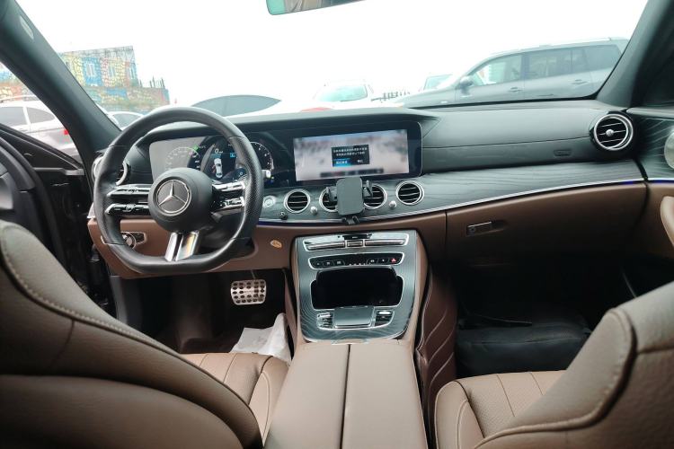 Used Mercedes-Benz E-Class 2021 E 260 Stylish Sports Edition
