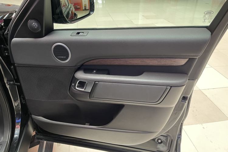 Used Land Rover Discovery 2017 3.0 SC V6 HSE
