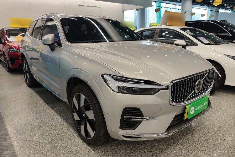 Used Volvo XC60 New Energy 2025 Plug-in Hybrid Long-Range All-Wheel Drive Smart & Luxurious Edition