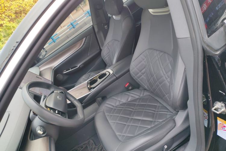 Used  A07 2024 Pure Electric "True Fragrance" Edition 515 Prestige Model