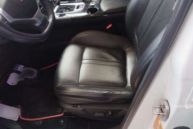 Used Peugeot 3008 2015 2.0L Automatic Trend Edition
