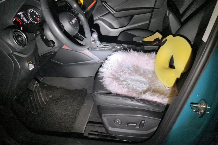 Used Audi Q2L 2021 35 TFSI Fashionable and Elegant Model
