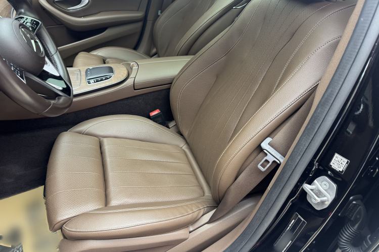 Used Mercedes-Benz E-Class 2022 Second Facelift E 260 L 4MATIC
