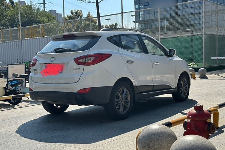 Used Hyundai ix35 2015 2.0L Automatic 2WD Smart Version China V Standard
