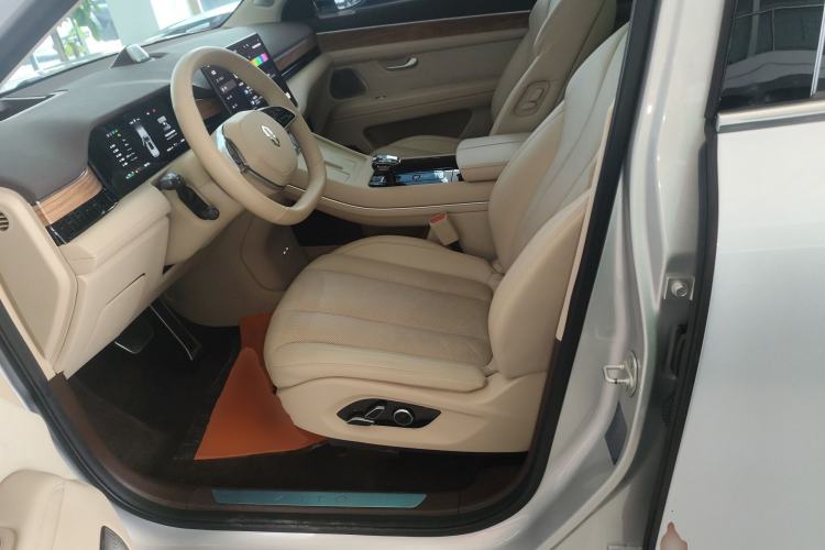 Used Hima AITO M7 2024 1.5T Intelligent Drive 4x4 Max Edition 6 Seats