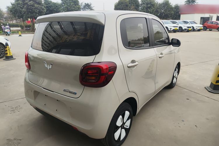 Used Wuling Hongguang MINIEV 2025 Four-Door Version Advanced Edition
